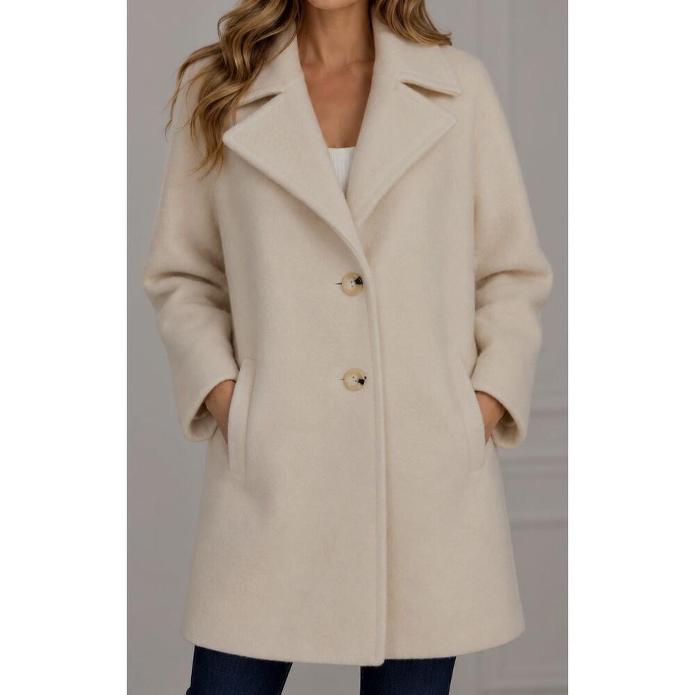 Katherine Kelly Alpaca Wool Coat 10 Ivory Winter White Made in Peru Luxury